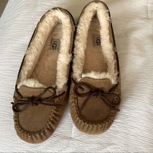 Ugg slippers